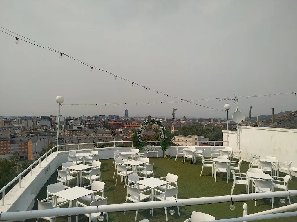 Yamila_Restaurante Casino Rooftop Ponferrada_Ponferrada_review