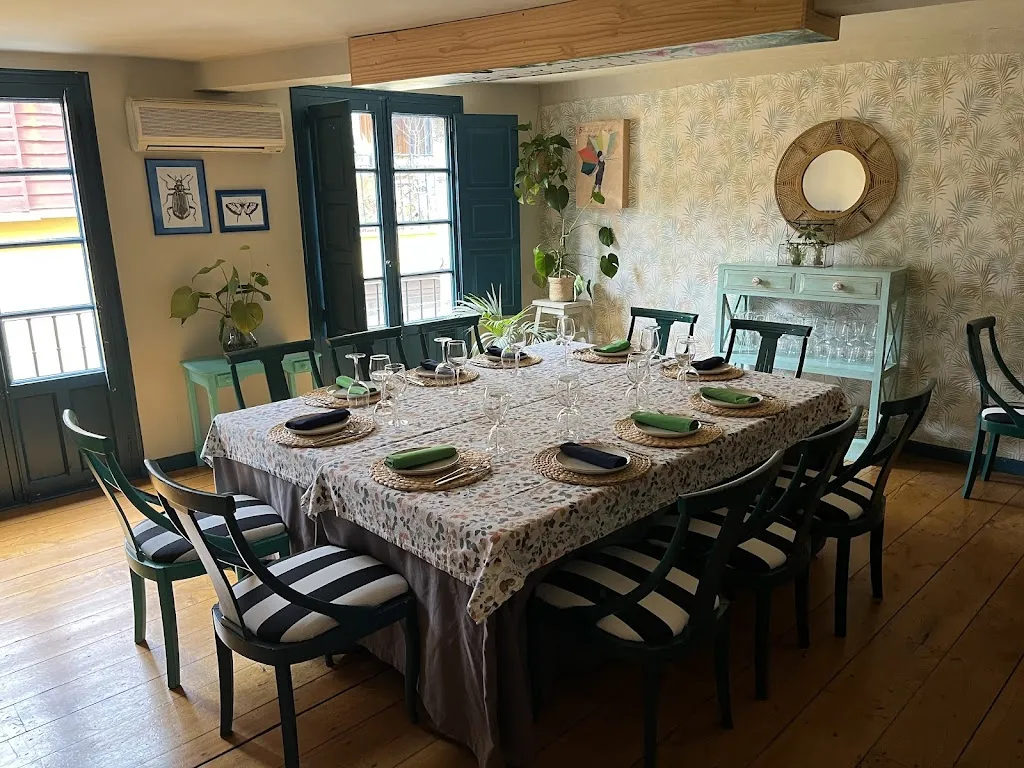 Vinomio Bar & Botánico restaurant in Ponferrada