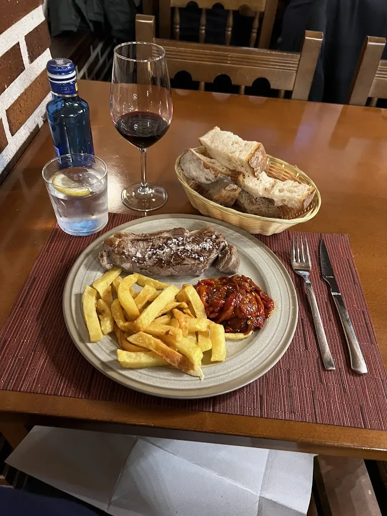 Kirstin Jensen_Meson Cerveceria La Taberna_Ponferrada_review