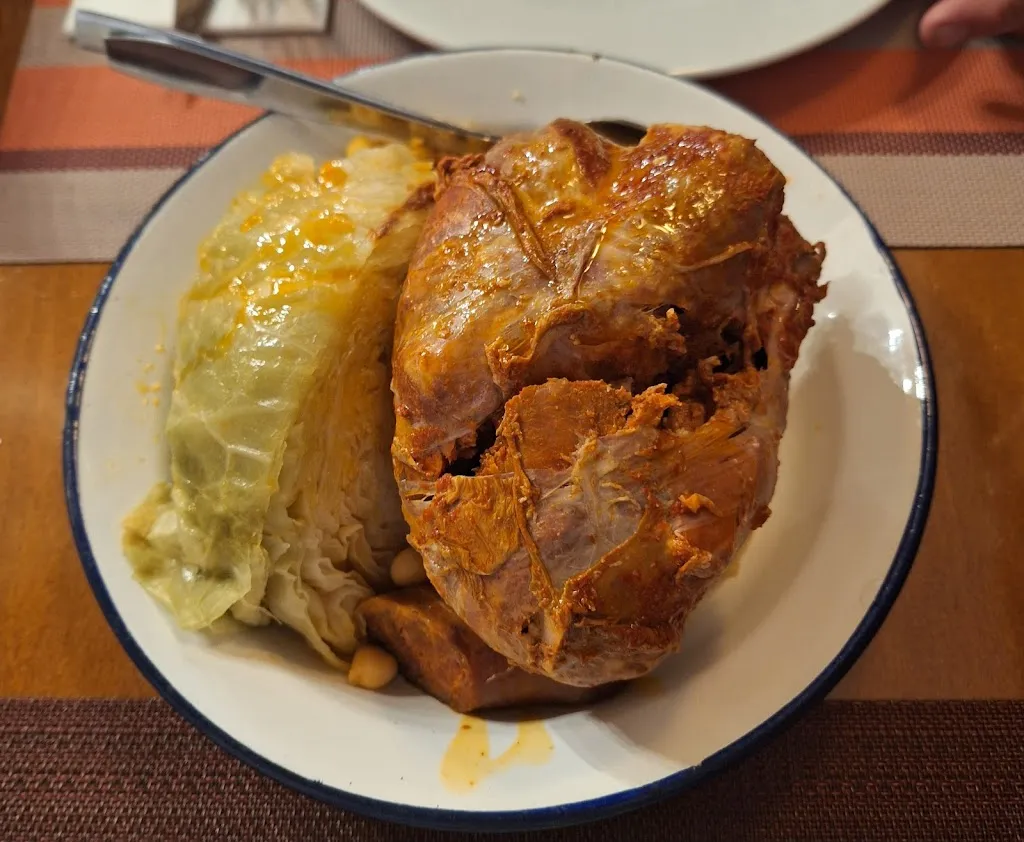 Meson Cerveceria La Taberna_Ponferrada_slider_image_3