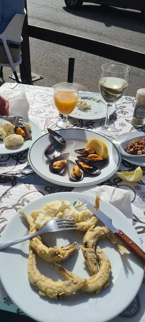 J M. León_Vespa Elda_Elda_review