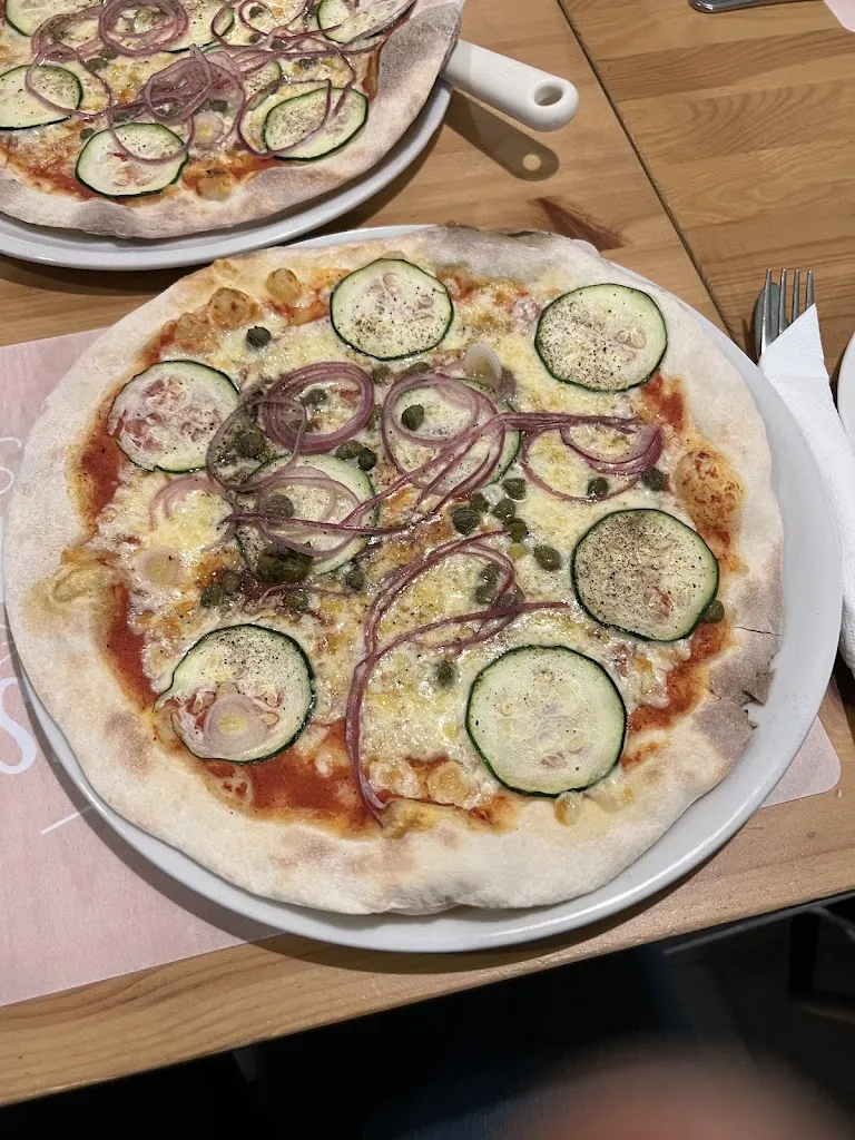 Victor Cruz_Pizzeria La Capricciosa_Ponferrada_review