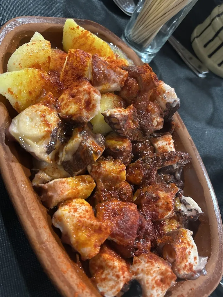 Patricia Álvarez Flórez_Mesón del Tres Portiñas_Ponferrada_review