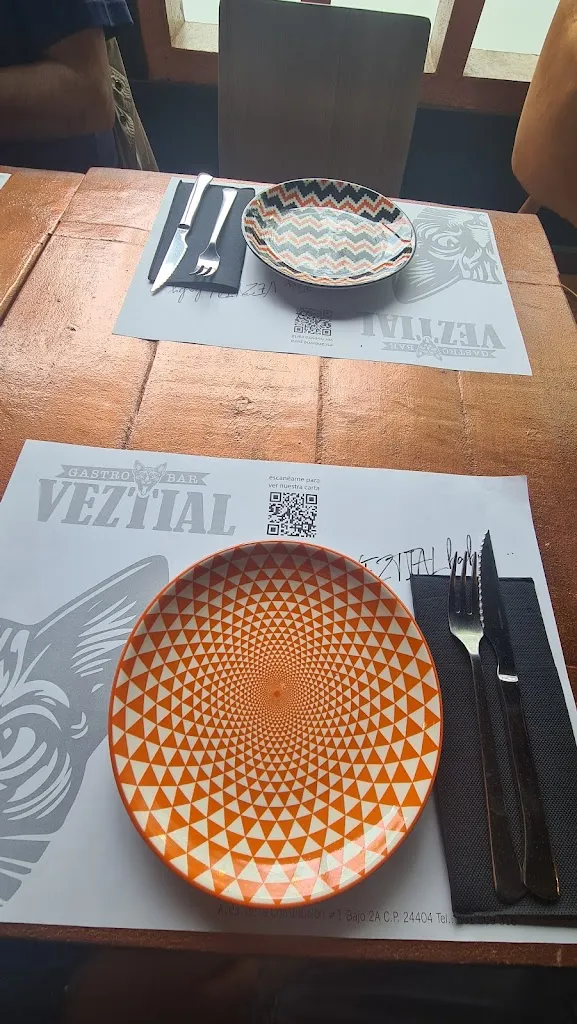 Tony Gil_Q'ORI | Restaurante & Bar_Ponferrada_review