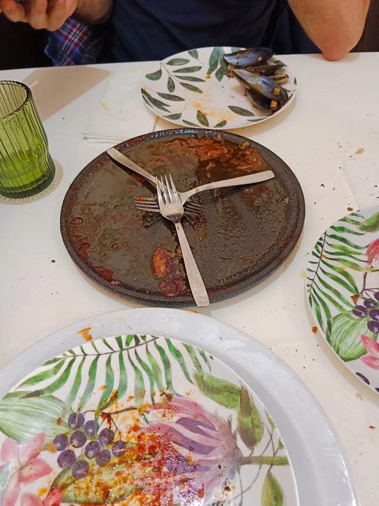 Gelines Gallego_La Frontera_Ponferrada_review