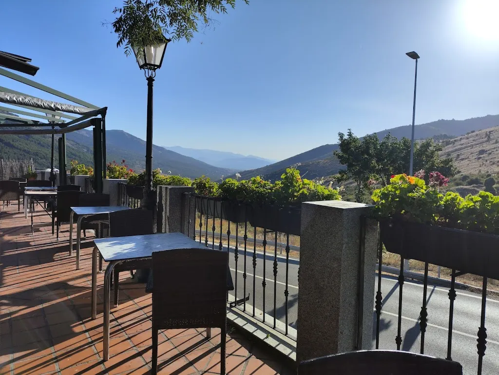 Asador Guillermo Cruz Verde_Santa María de la Isla_slider_image_1