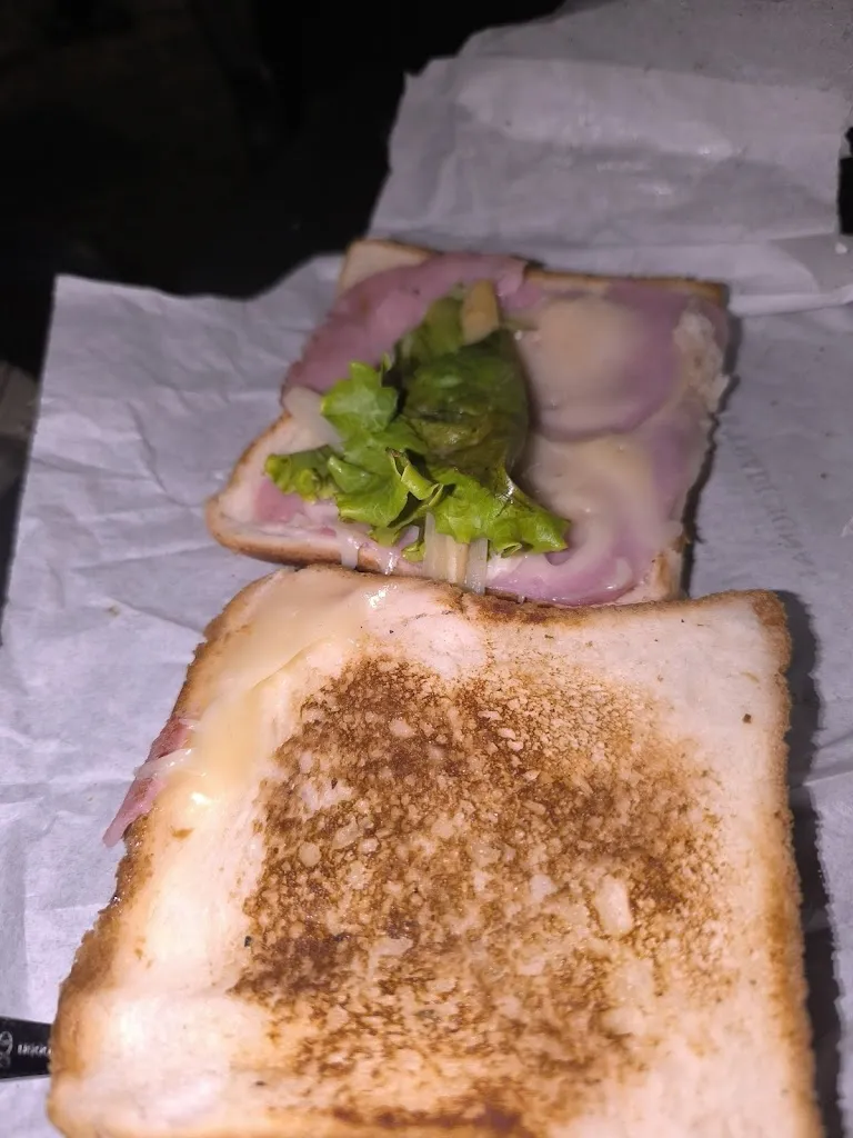 Amanduxi Lopez_Mesón El Campesino_Santa María del Monte de Cea_review