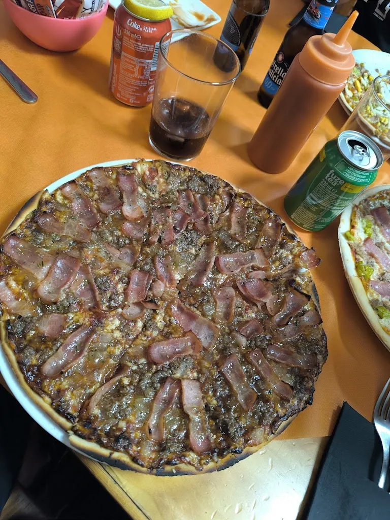 ToyDeath_Mesón El Campesino_Santa María del Monte de Cea_review