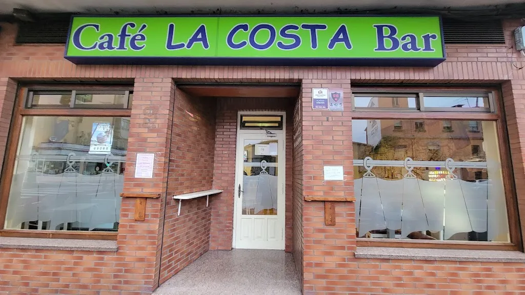 Café La Costa Bar restaurant in San Andrés del Rabanedo