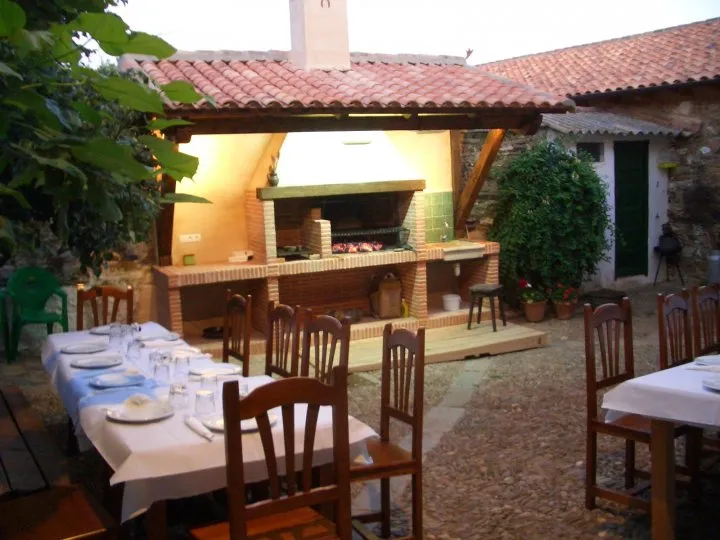 Mesón Casa Gloria restaurant in Santiago Millas