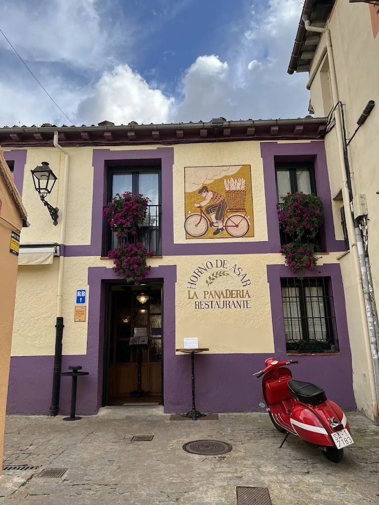 Bar - Restaurante La Panaderia restaurant in San Ildefonso
