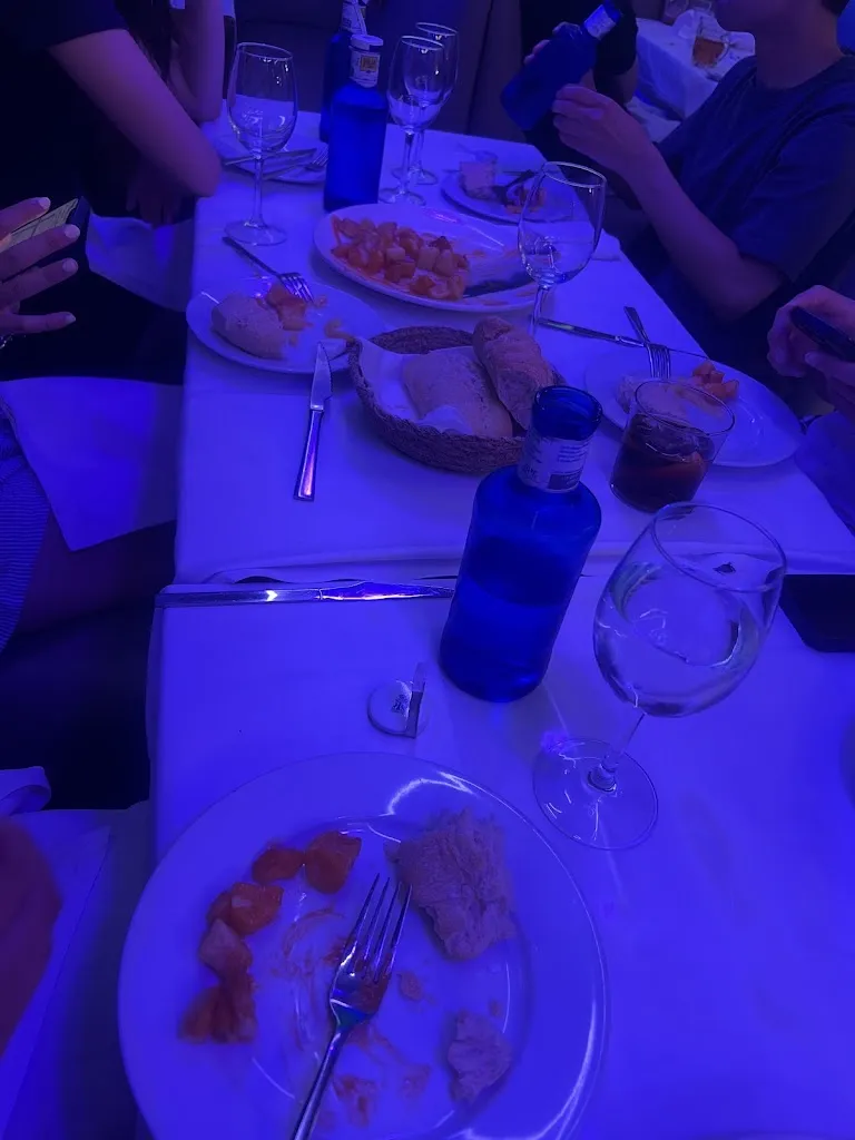 Robbie M_Cervecería La Junta_San Ildefonso_review