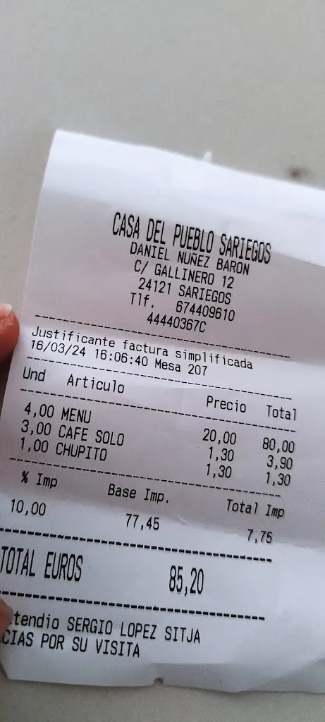 Elisa Sagrado_La Casa del Pueblo Sariegos_Sariegos_review