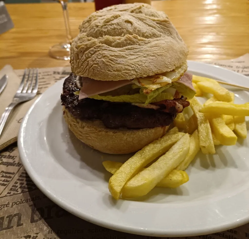 Daniel Foch_Casa del Pueblo de Azadinos_Sariegos_review