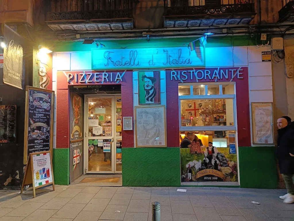 Fratelli d'Italia | RISTORANTE PIZZERIA Chueca restaurant in Santas Martas