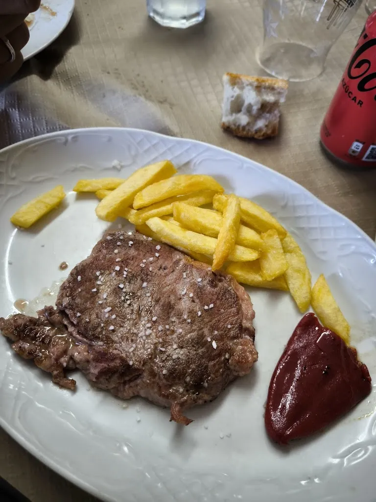 Carlos Moran_Restaurante El Recuerdo_Santovenia de la Valdoncina_review