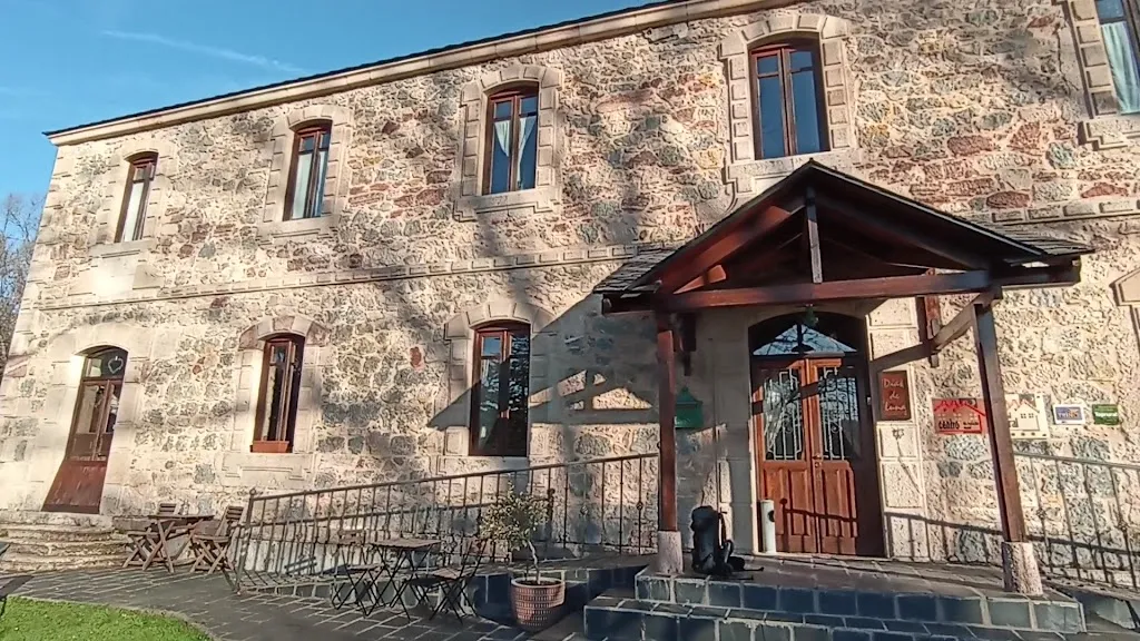 Hotel Rural Días de Luna_Sena de Luna_slider_image_2