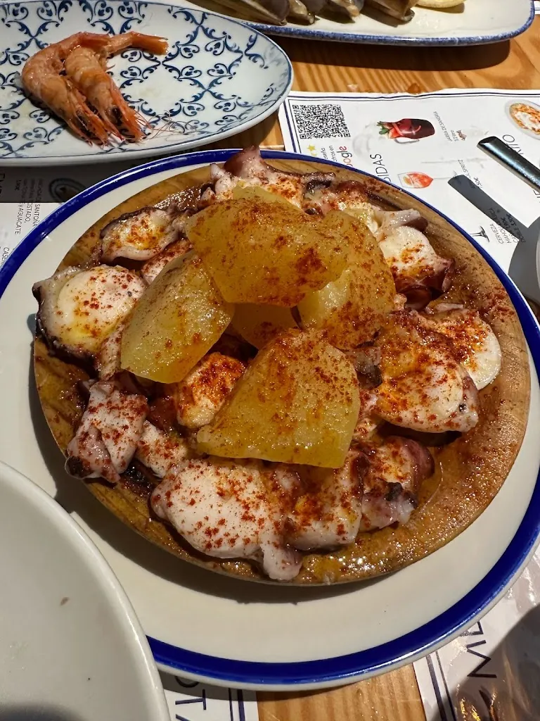 Emily Villarroel_Mercado de las Gaviotas_Toreno_review