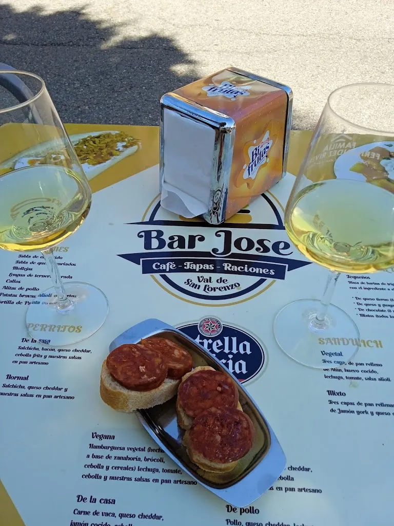 Menu_Café Bar Jose_Val de San Lorenzo_image_4