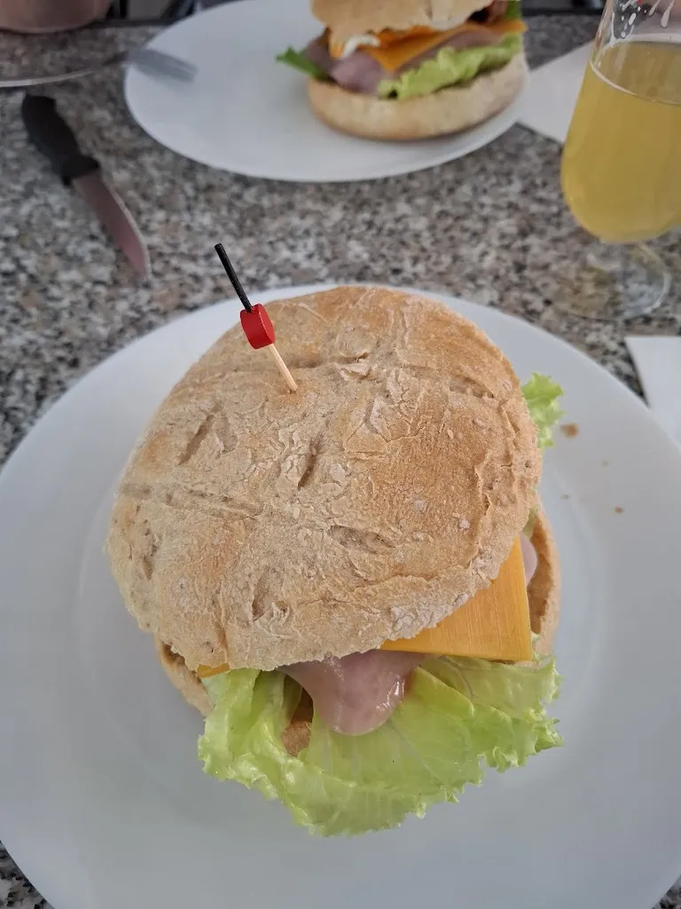 Café Bar Jose_Val de San Lorenzo_slider_image_3