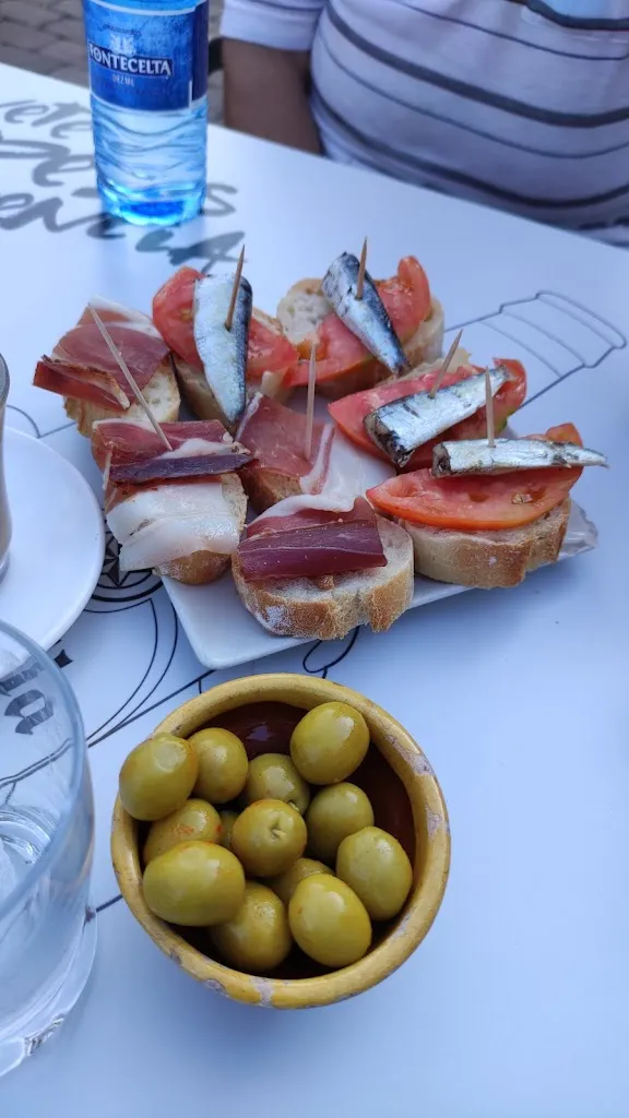 Menu_Hostal Regueiro_Toral de los Vados_image_9