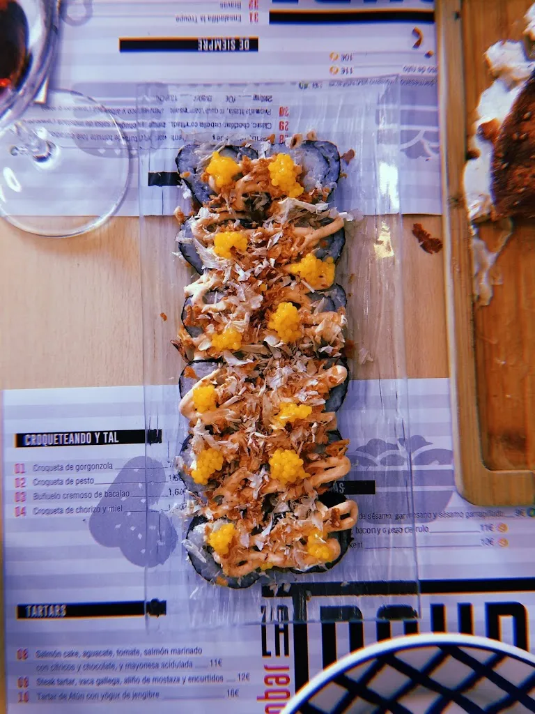 Menu_La Troupe Away 2.0_Ibi_image_1