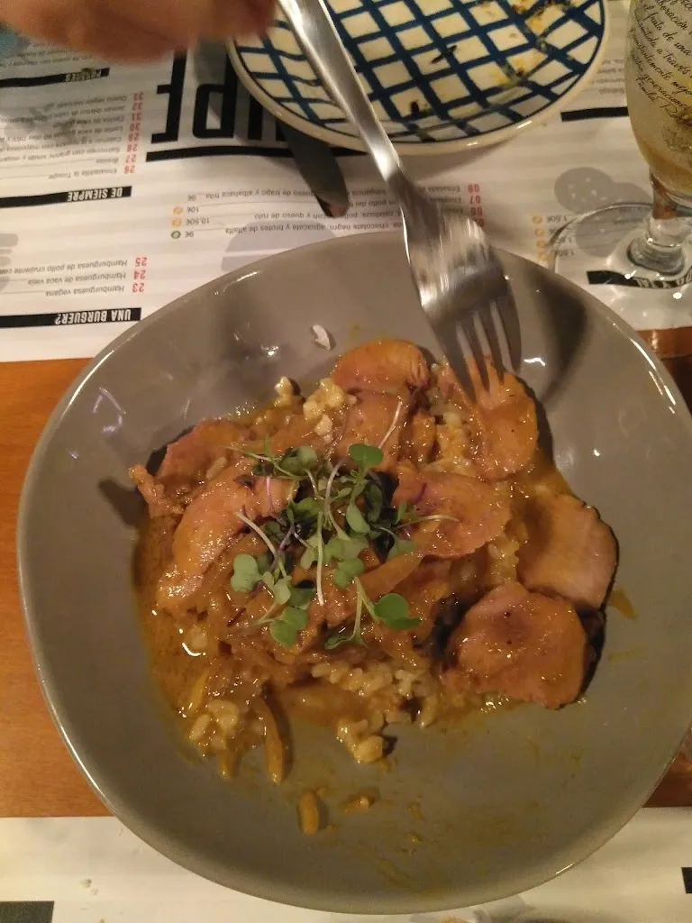 Menu_La Troupe Away 2.0_Ibi_image_5