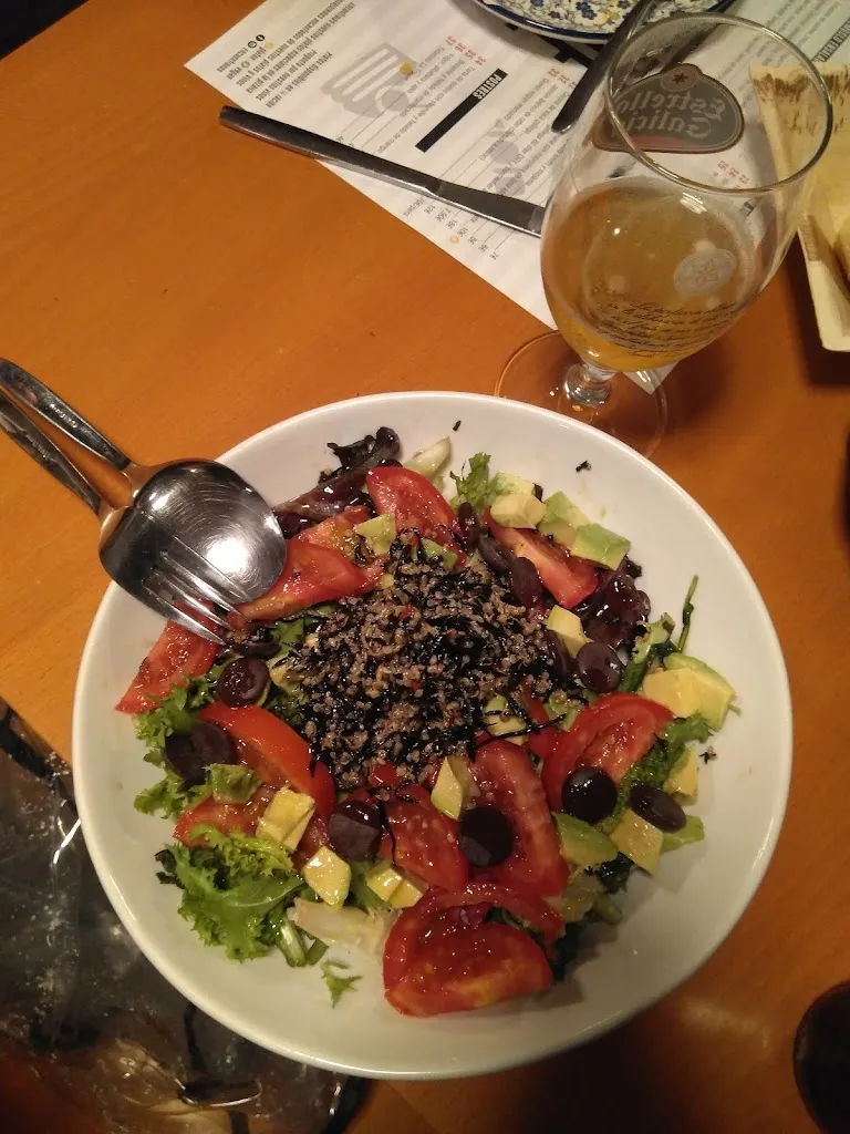 La Troupe Away 2.0_Ibi_slider_image_3