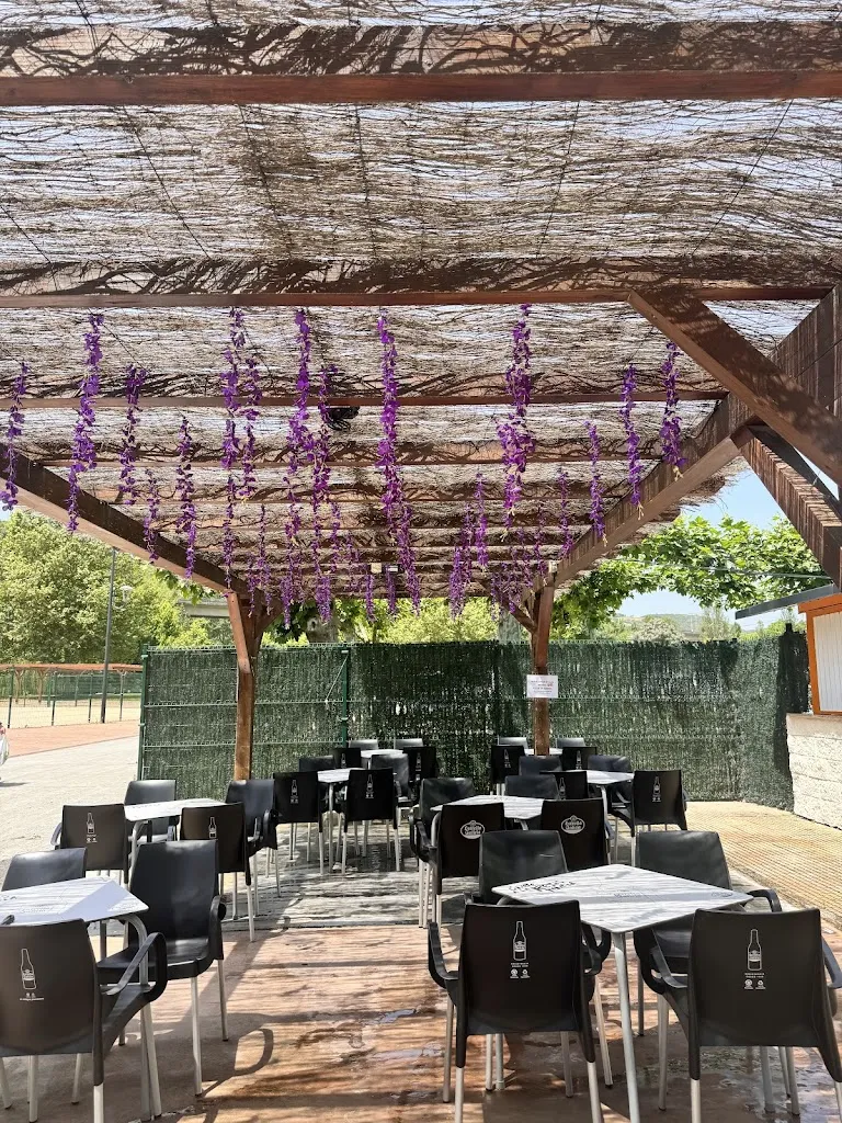 El chiringuito de Toral_Toral de los Vados_slider_image_3