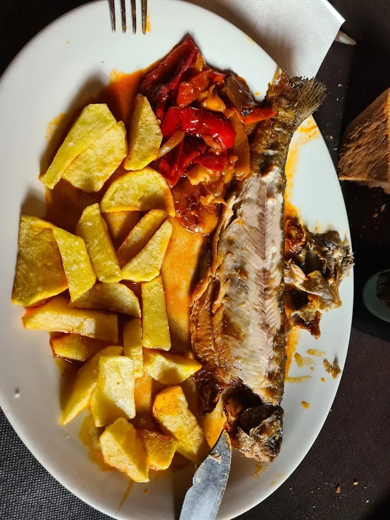 Menu_Restaurante y Centro de Turismo Rural la Venta del Aldeano_Valdelugueros_image_7