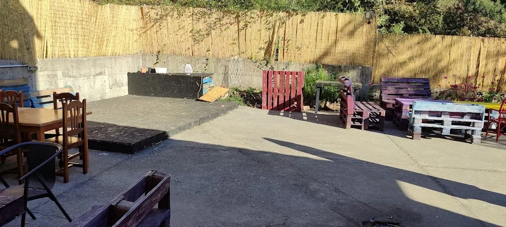 Cristina Gil Fernandez_Bar Camping Las Hoces_Vegacervera_review