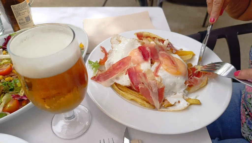 Sergio Montero Jiménez_Bar Camping Las Hoces_Vegacervera_review