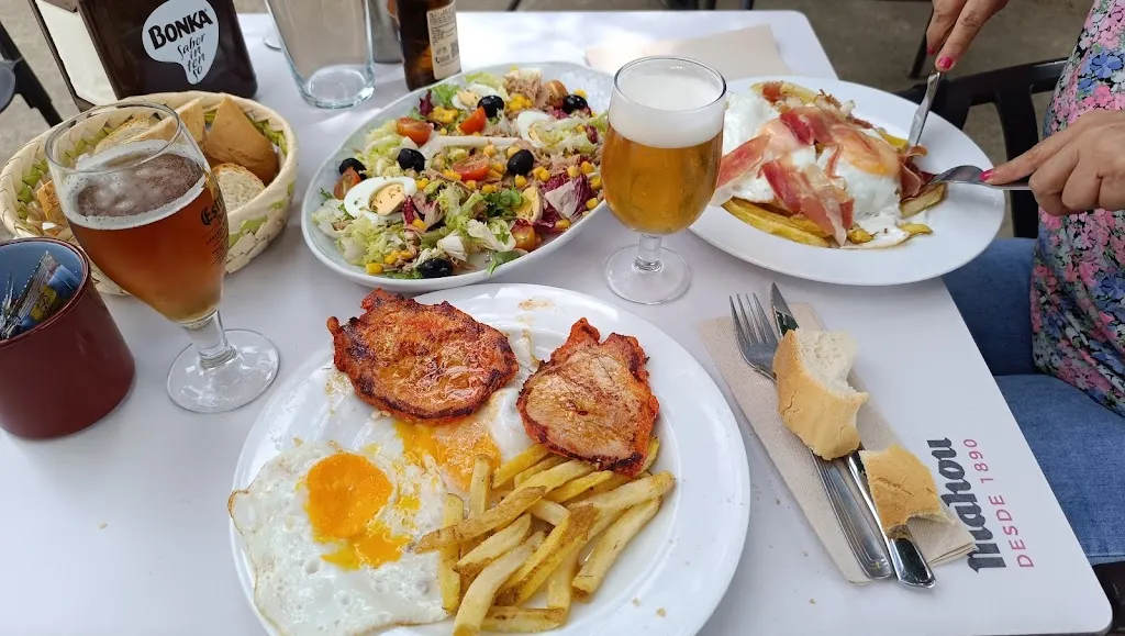 Bar Camping Las Hoces_Vegacervera_slider_image_1