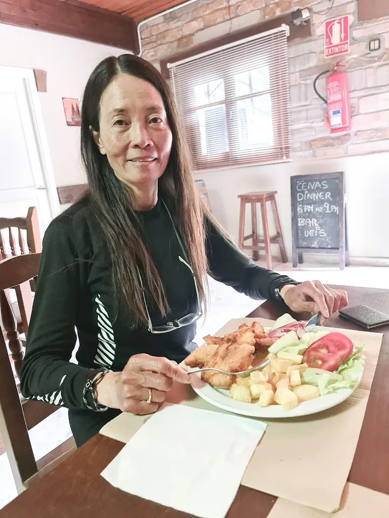 Kitty Hung_Bar Veis Restaurante_Vega de Valcarce_review