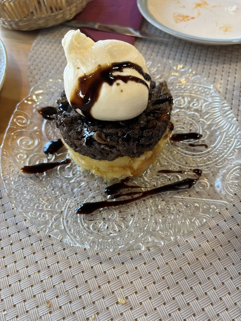 Rosa Estela Cabrera Vera_Restaurante El Origen del Vino_Ibi_review