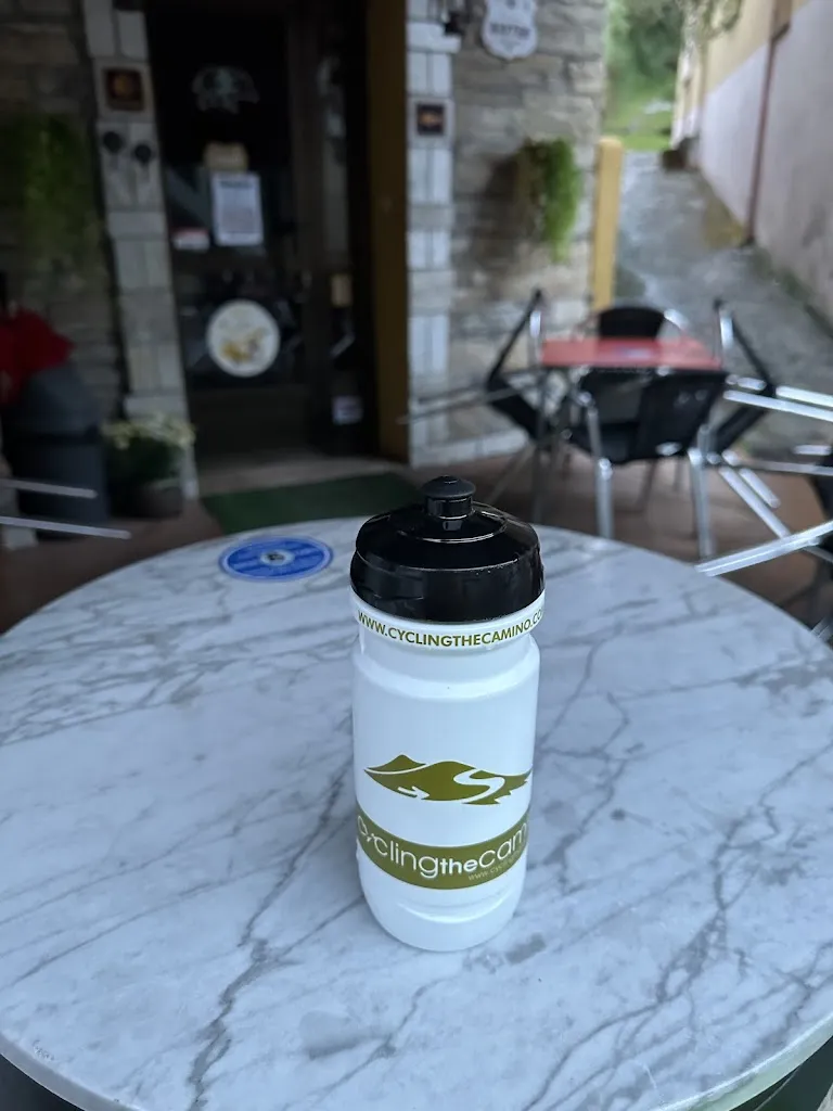 丹尼爾_Bar Refugio del Cazador_Vega de Valcarce_review