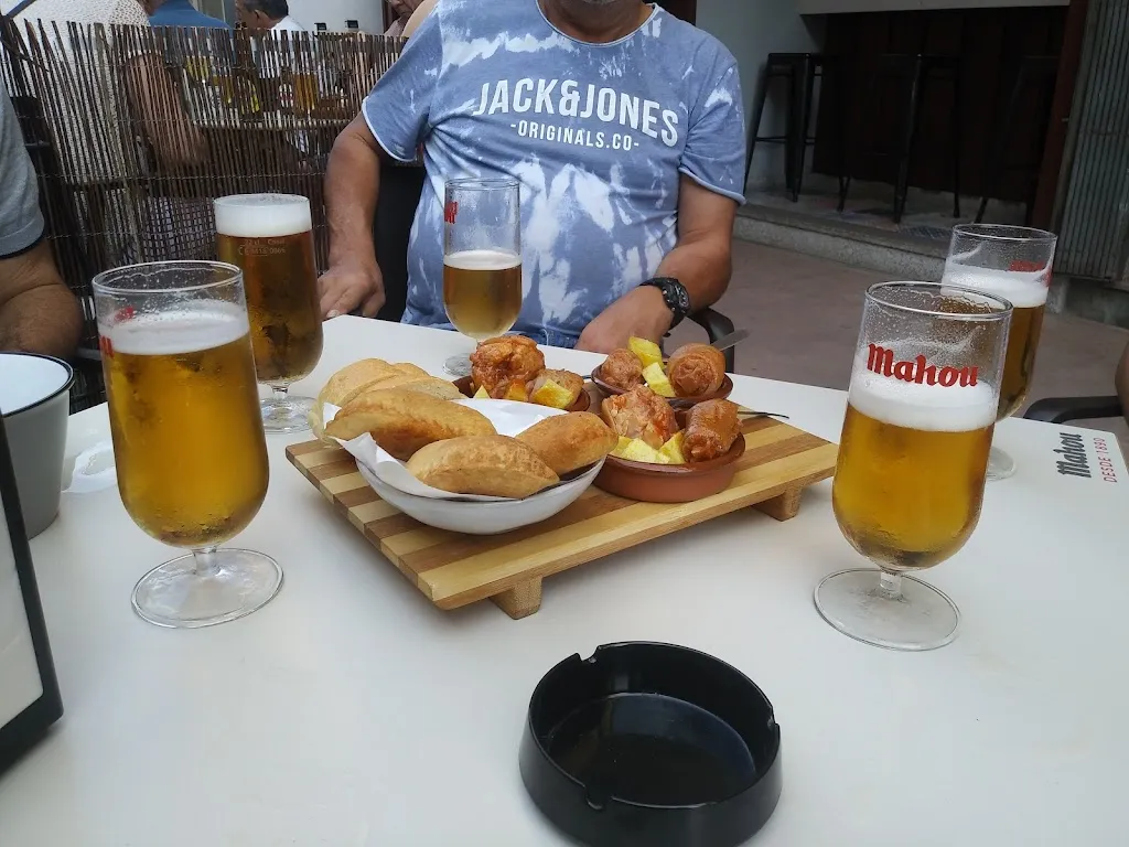 Menu_Cafe-Bar Esvega_Vega de Espinareda_image_1