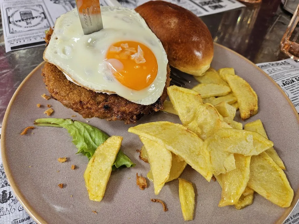 Diner la tienda_Vega de Espinareda_slider_image_2