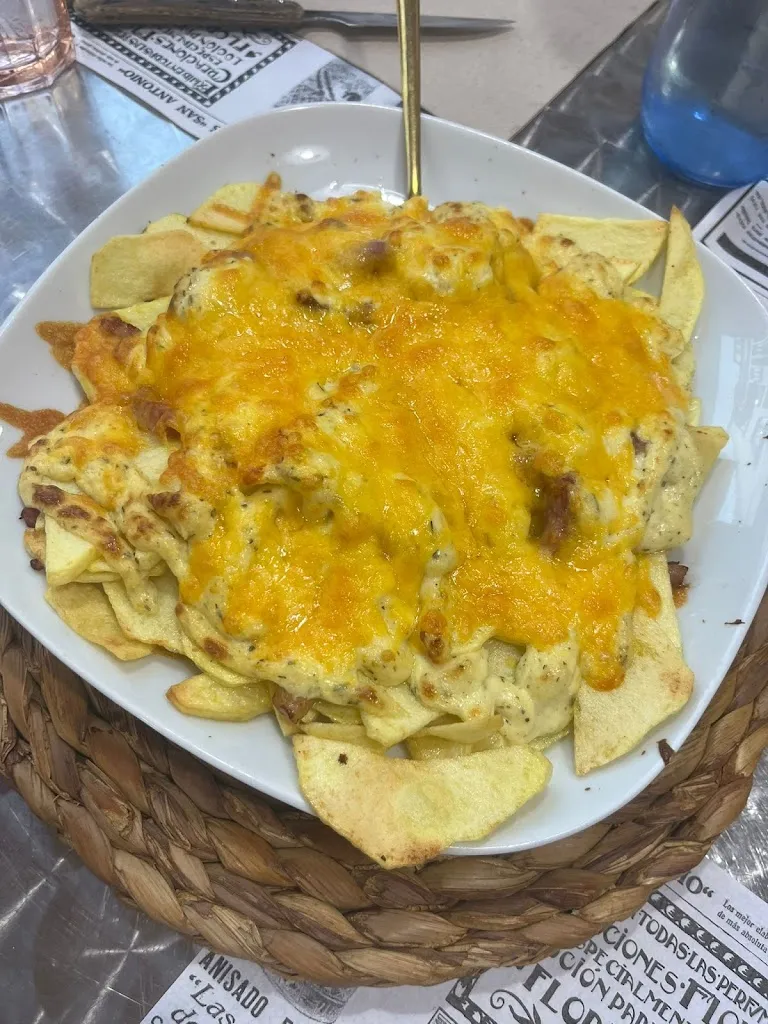 Diner la tienda_Vega de Espinareda_slider_image_3