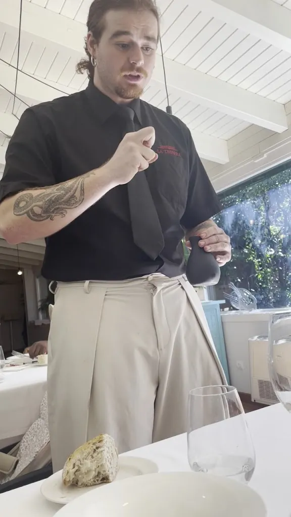 Teresa Ferreiro_Hotel Rural La Tronera_Villadecanes_review