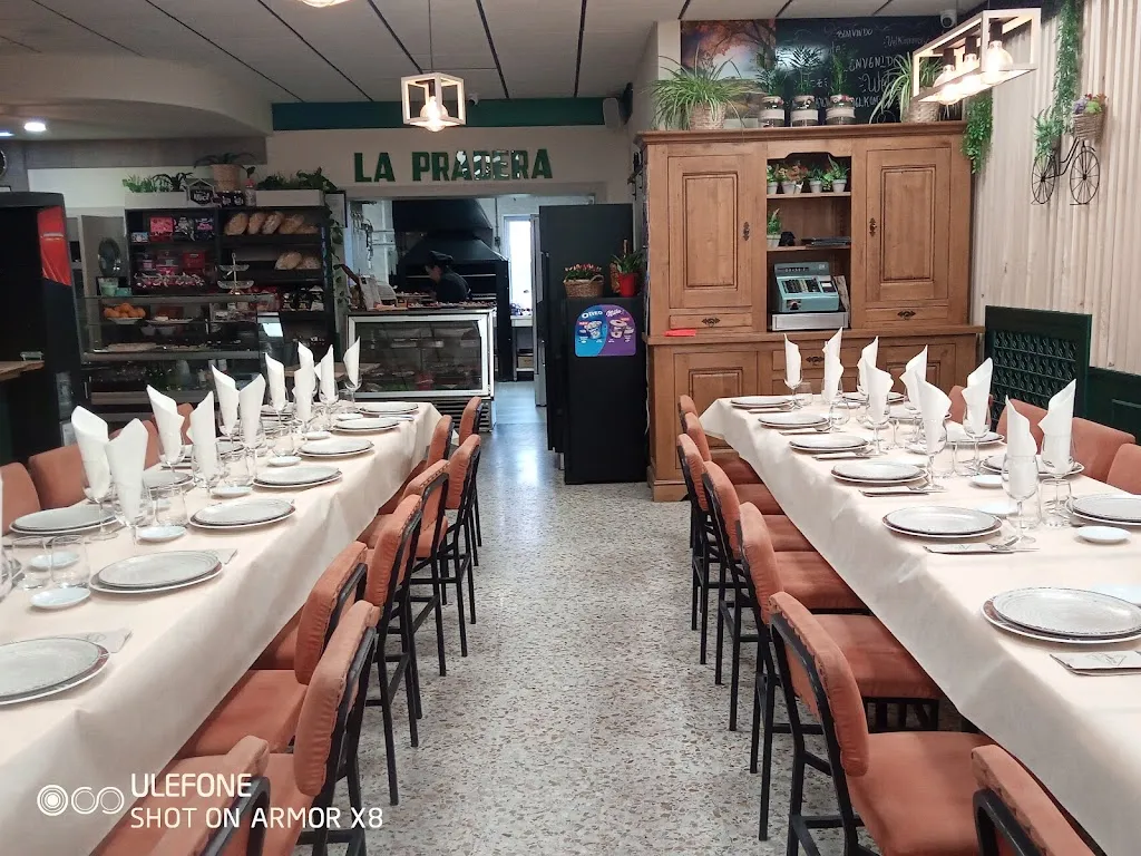 Bar Restaurante La Pradera_Villadangos del Páramo_slider_image_1