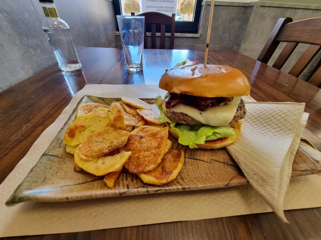 Menu_Bar La Plaza_Villadangos del Páramo_image_1