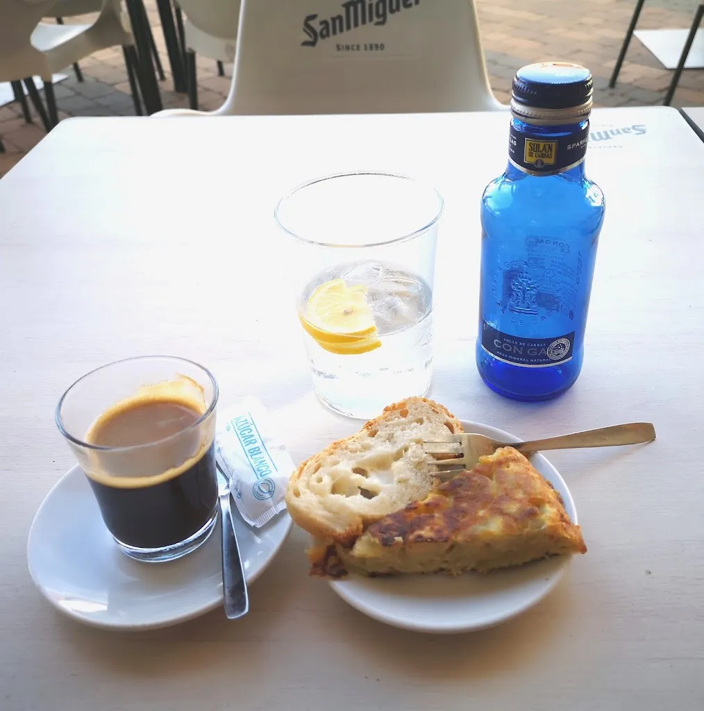 kevin bolger_Bar La Plaza_Villadangos del Páramo_review