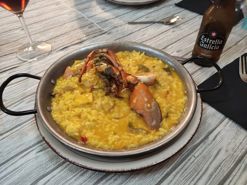 Bodega restaurante cerrado hasta nueva gerencia_Villadangos del Páramo_slider_image_2