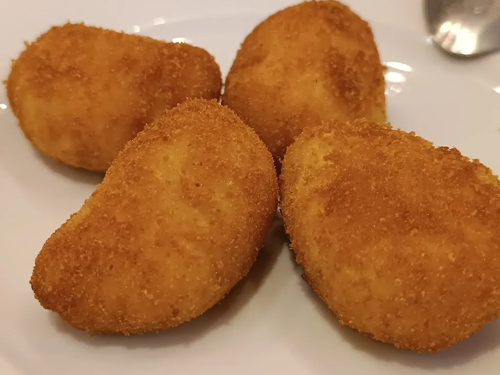 Antonio Minguito_Restaurante Roxy_Valencia de Don Juan_avis