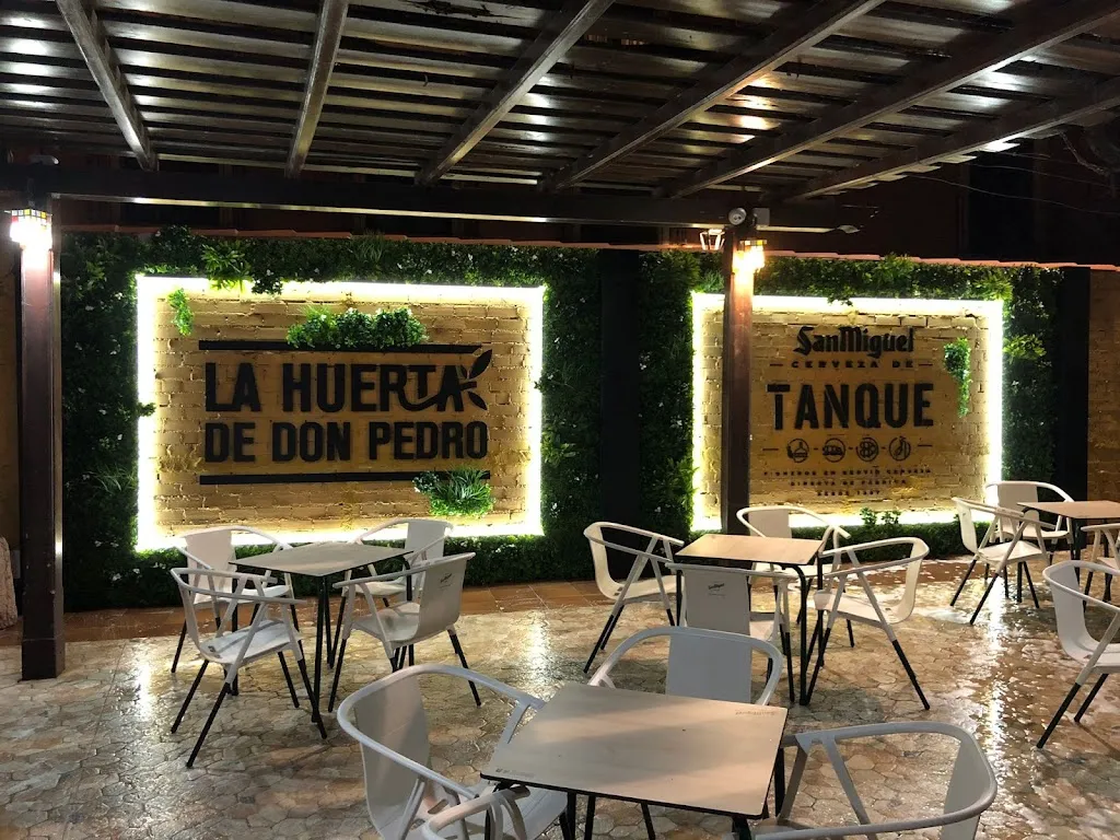 Restaurante-sidrería la huerta de don Pedro restaurant in Valencia de Don Juan