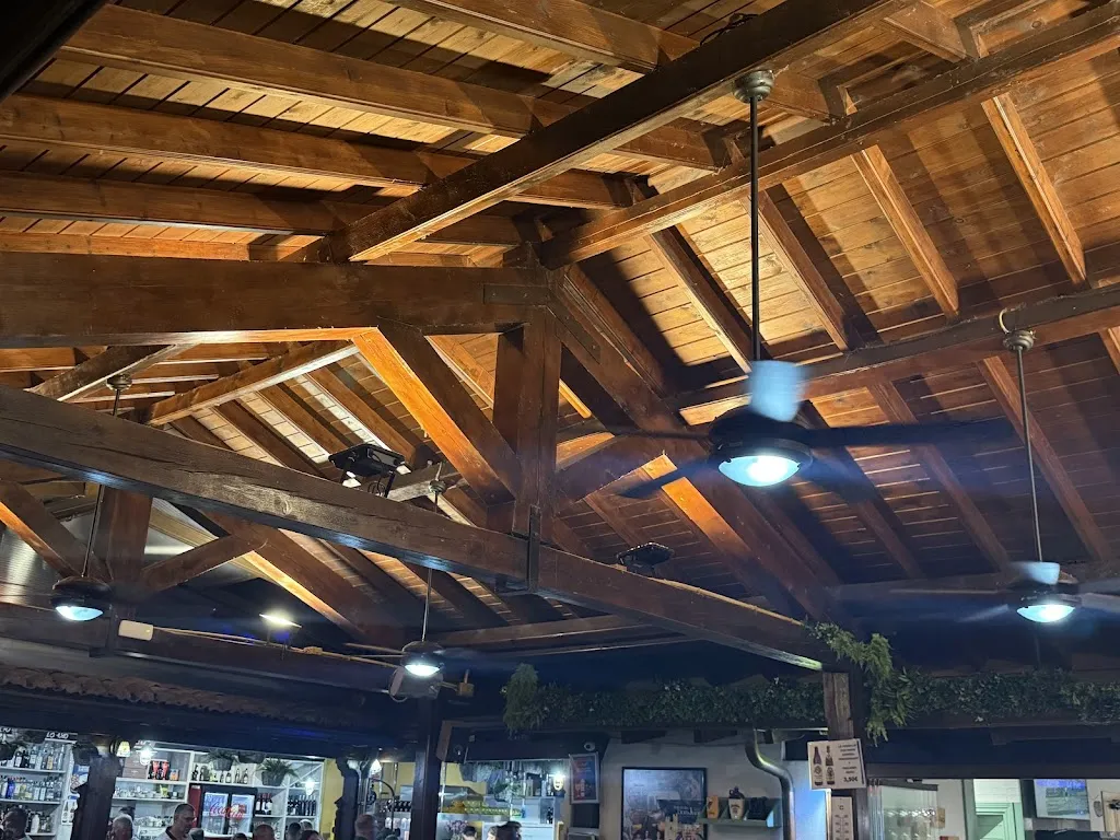 Restaurante-sidrería la huerta de don Pedro_Valencia de Don Juan_slider_image_3