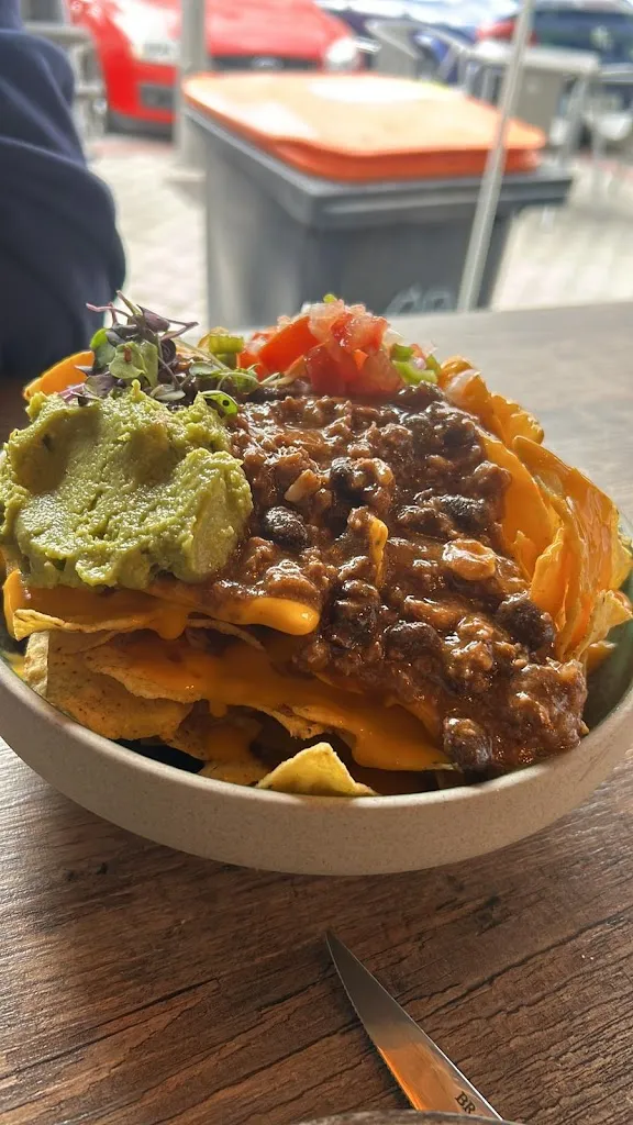 EGO by Tie Break_Betanzos_slider_image_3