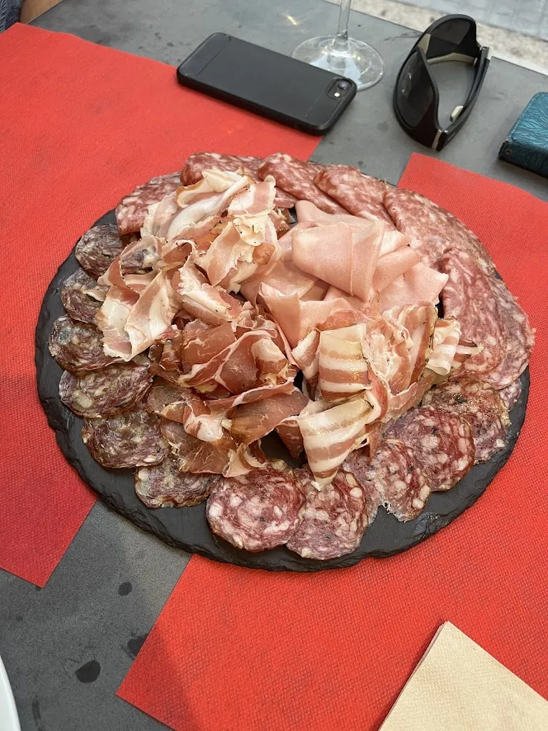 Britt Verbeeck_La TARANTELLA_Ibi_review