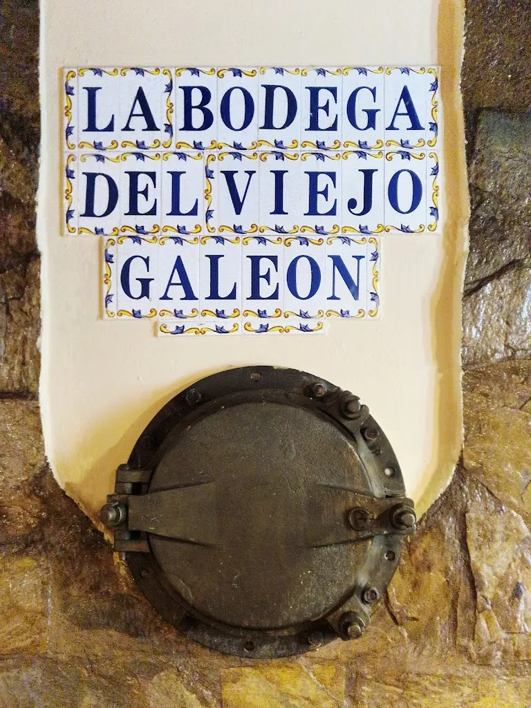 Mónica Gutiérrez-Aller y García_Parrilla Bodega El Viejo Galeón_Valencia de Don Juan_review